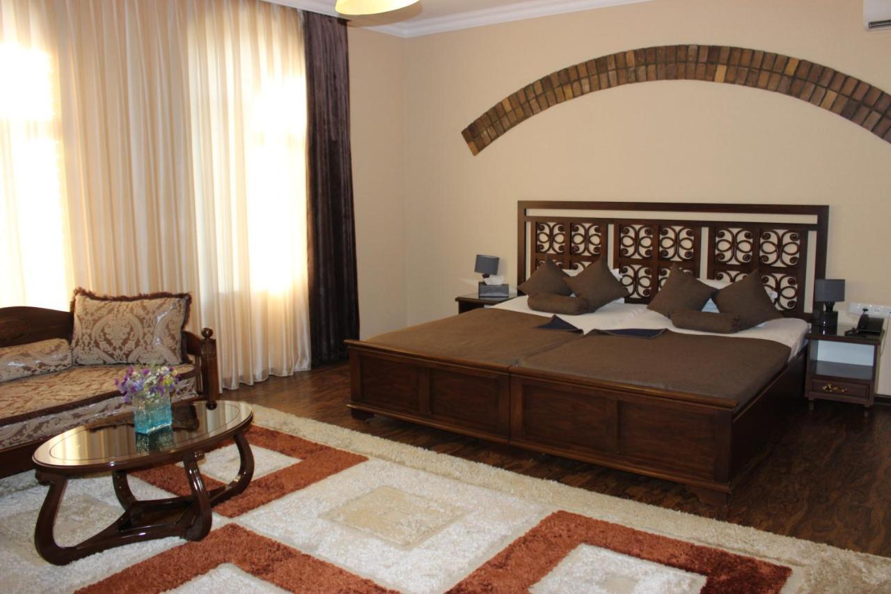 Platan Hotel Samarkand Exterior photo