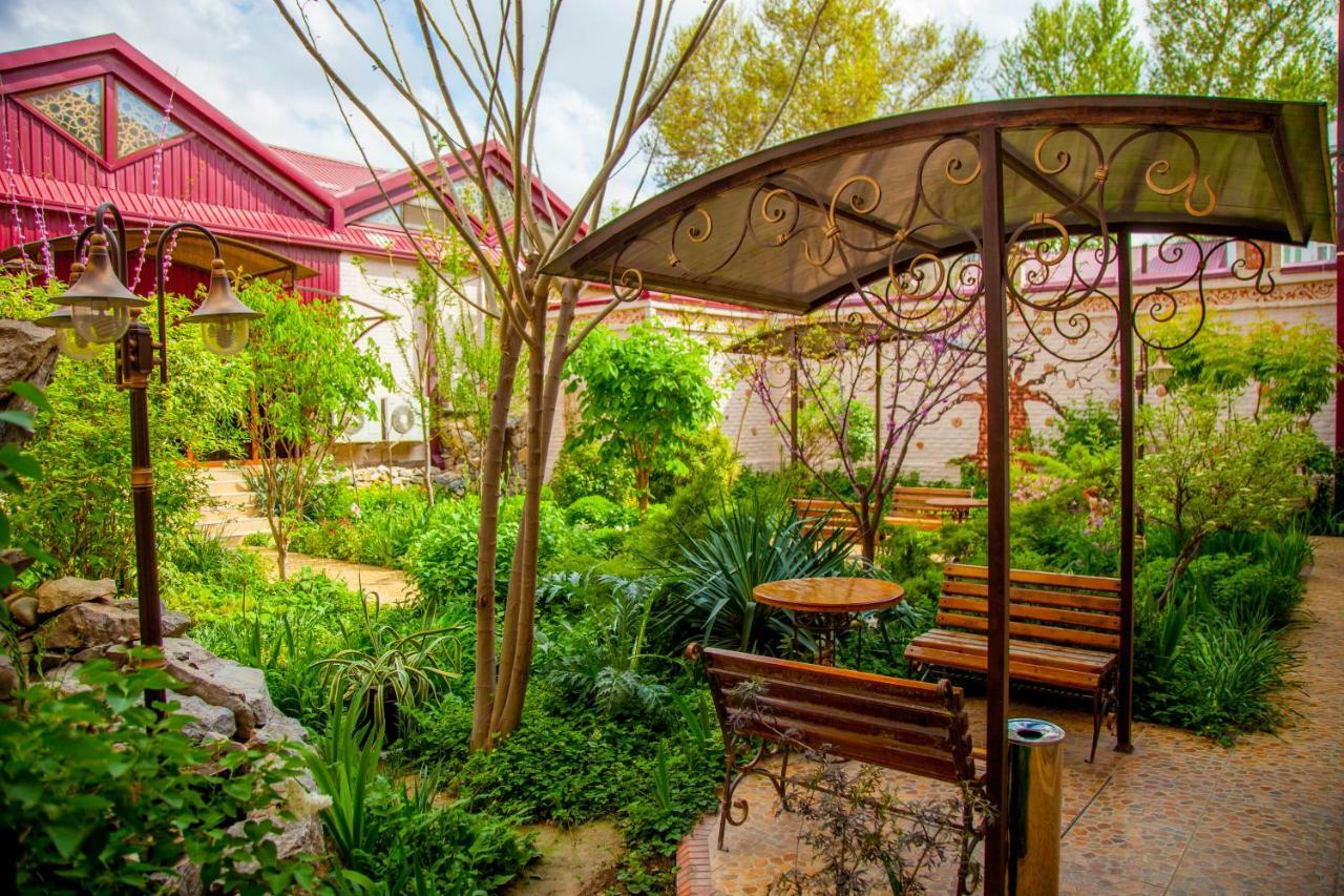 Platan Hotel Samarkand Exterior photo