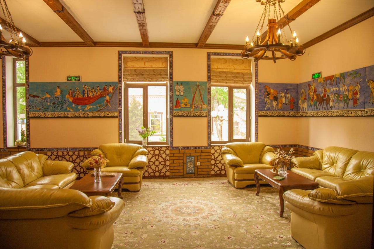 Platan Hotel Samarkand Exterior photo