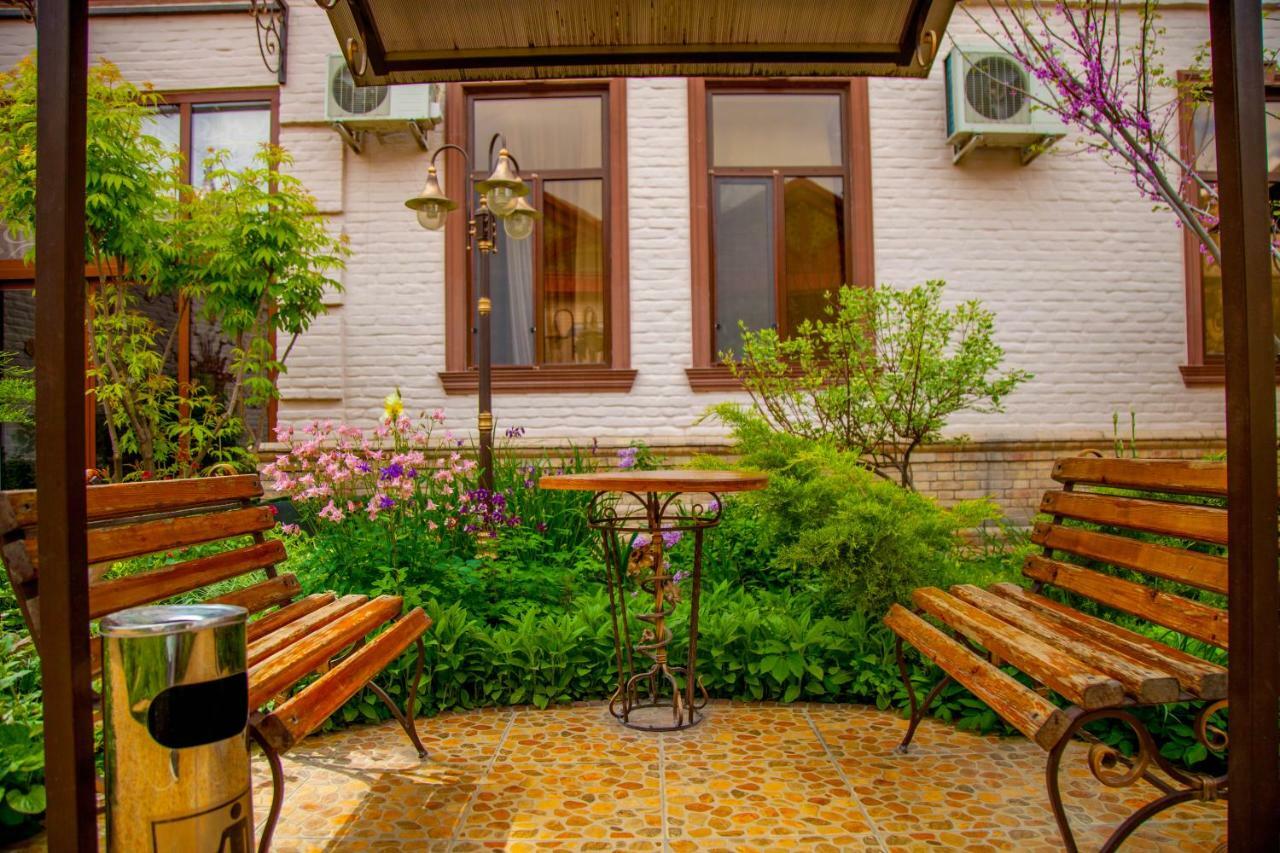 Platan Hotel Samarkand Exterior photo